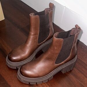 Aqua rarely worn Brown Leather Ankle Boots